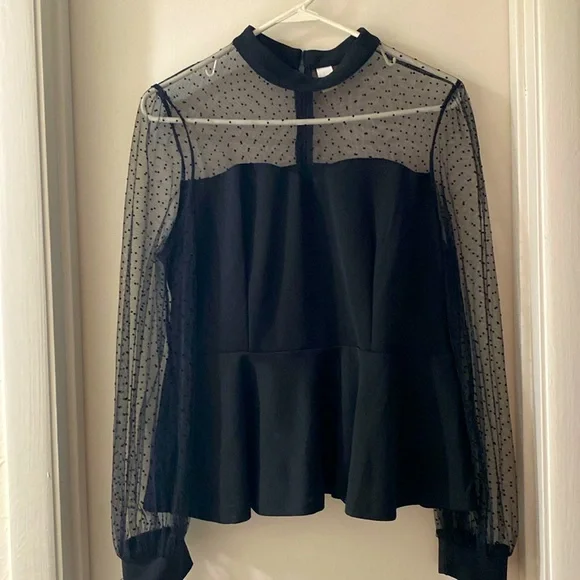 Dressy top - Picture 1 of 4